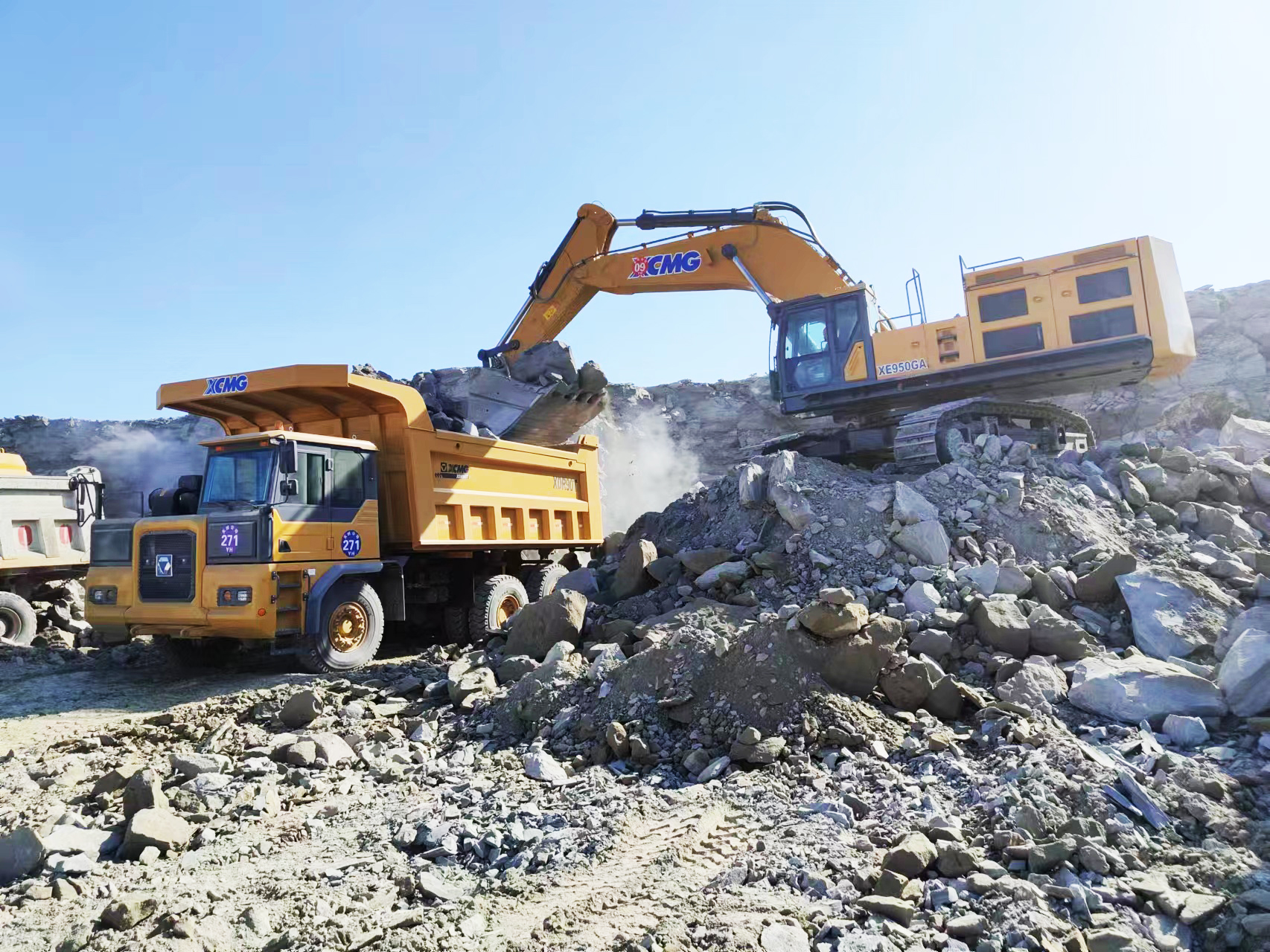 “黃金搭檔”—XE950GA與XDR90完美組合，高效賦能礦山開采